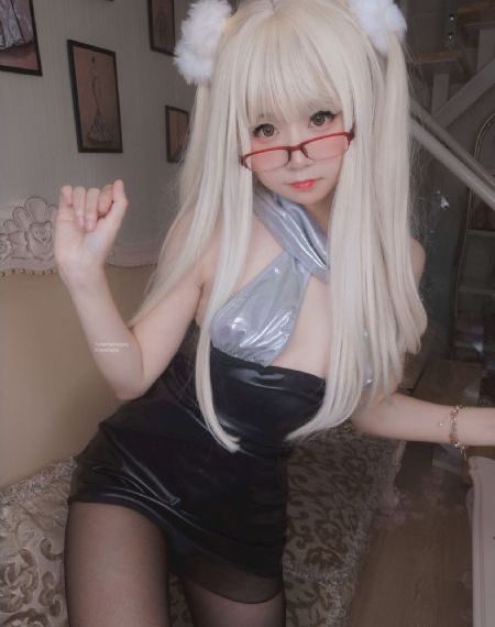 欧美制服丝袜在线欧美_免费在线观看播放