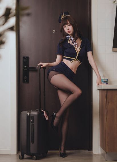 欧美黄色月月撸_4K手机免费观看完整