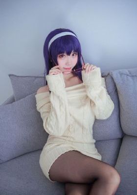 亚洲白丝av_云播放粤语日本成人在线
