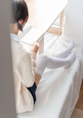草莓视频国产精品_蓝光免费全集观看