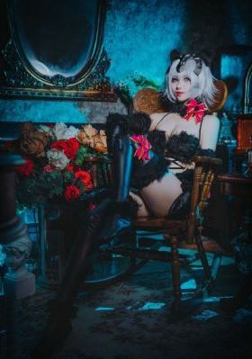 欧美性感美女_迅雷极速版下载