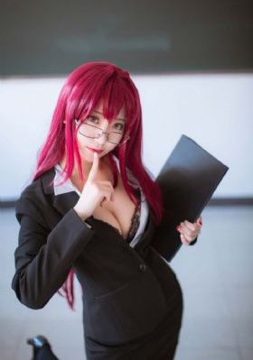 欧美毛衣男生头像带字_清晰免费影视在线观看